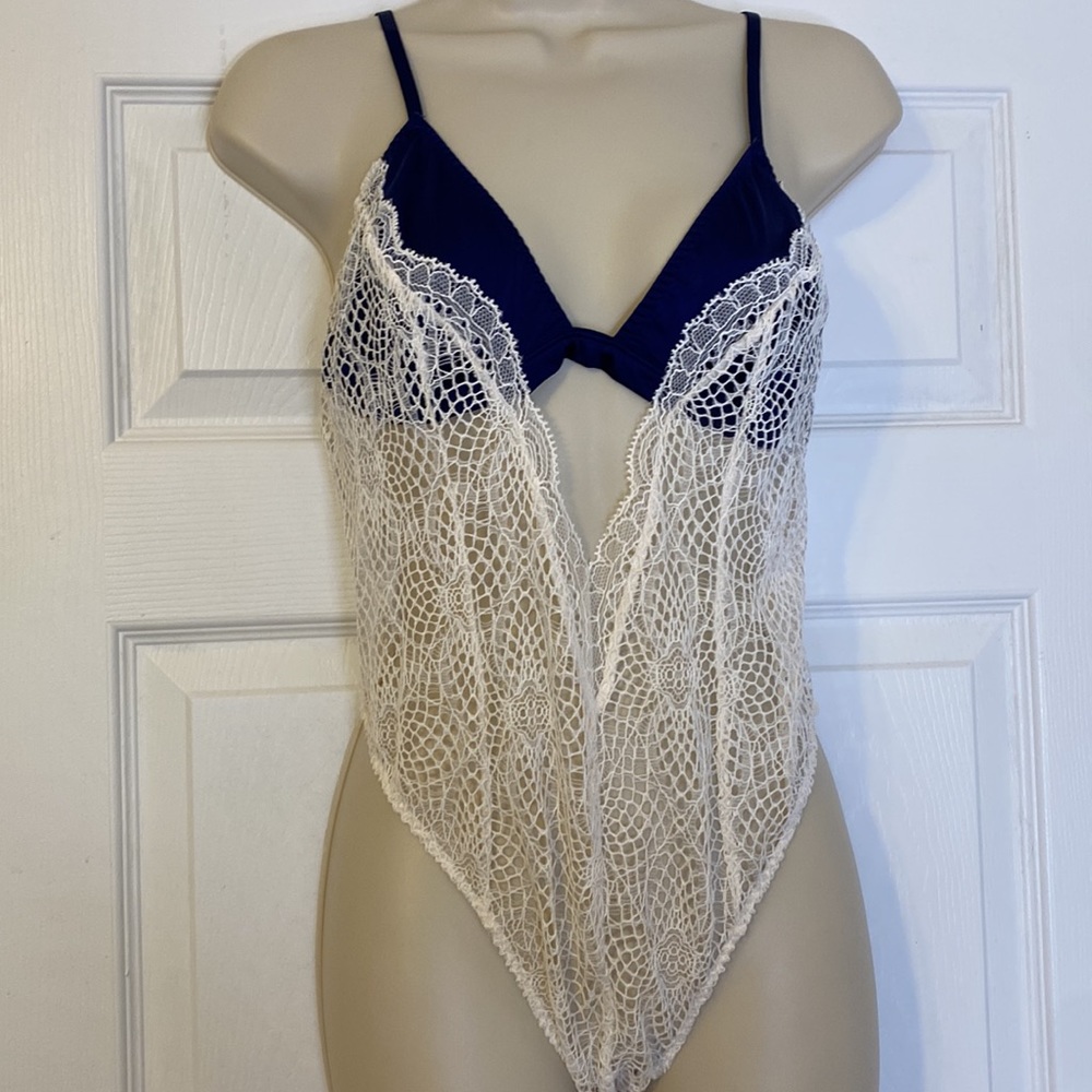 Victoria’s Secret Bodysuit size Medium